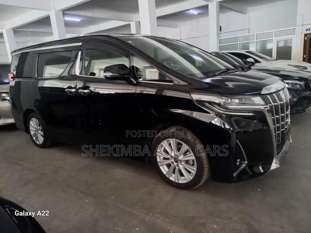 Toyota Alphard 2.5 Petrol FWD 2019 Black