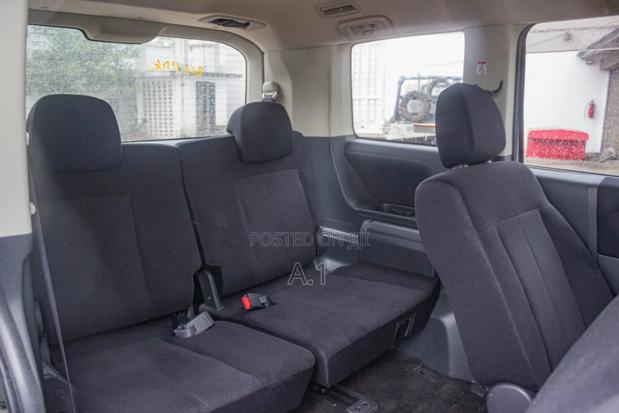 Mitsubishi Delica 2019 Silver