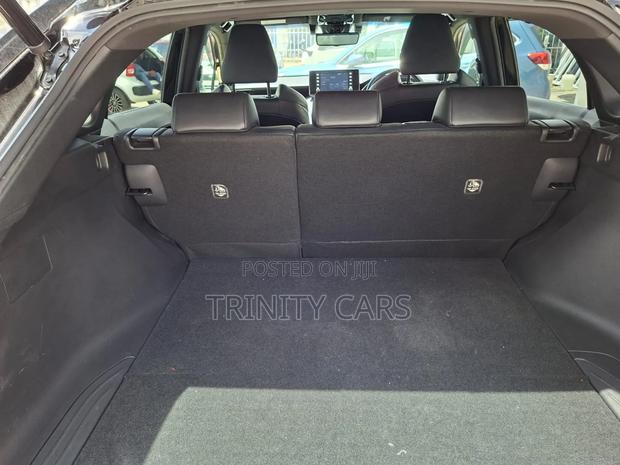 Toyota Harrier 2.5 Hybrid 4WD 2020 Black