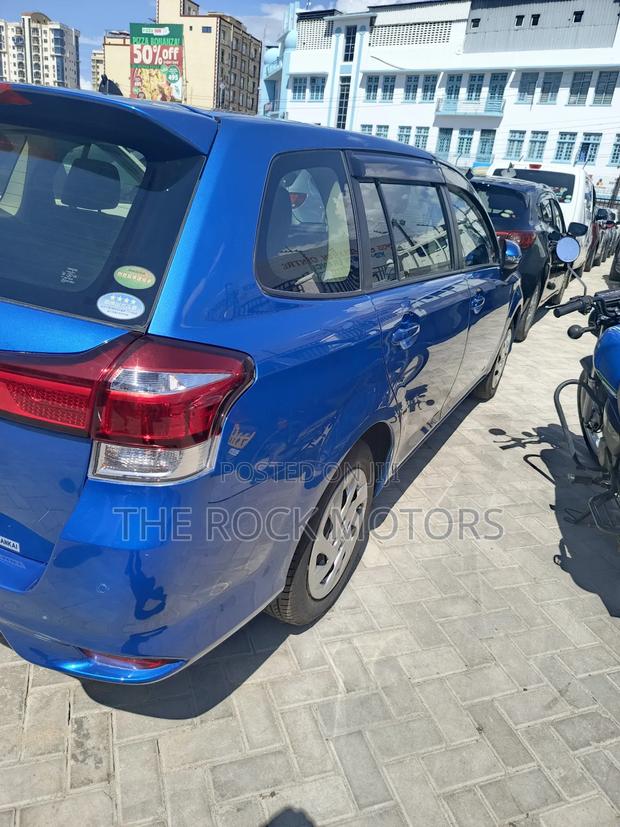Toyota Corolla Fielder 2019 Blue