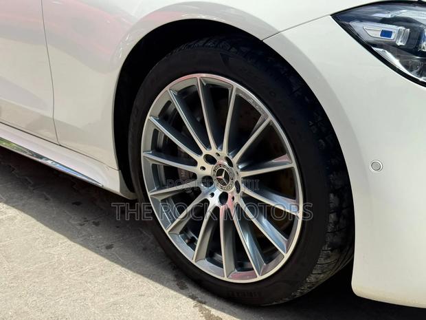 Mercedes-Benz S-Class 2022 White