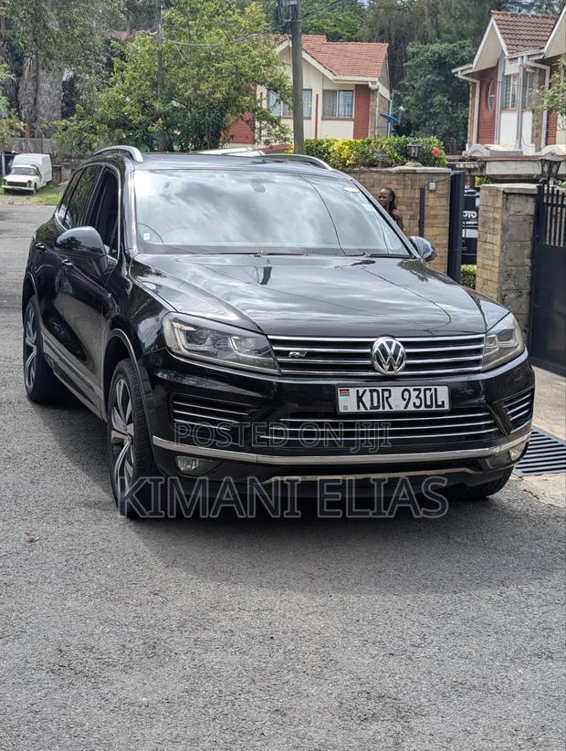 Volkswagen Touareg TDI Executive 2013 Black