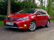 Toyota Auris 2013 Red for sale