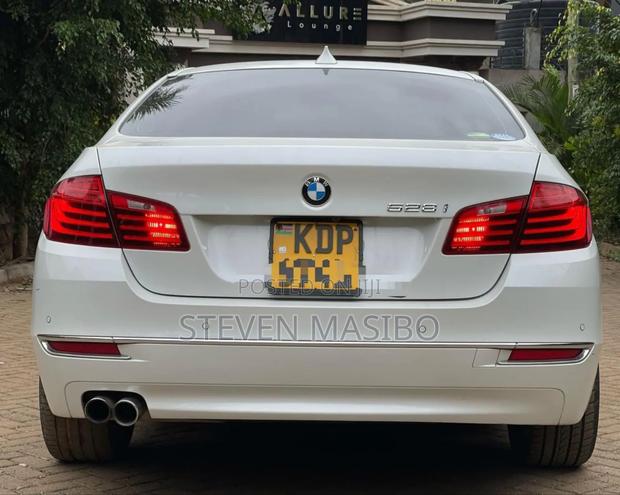 BMW 528i 2016 White