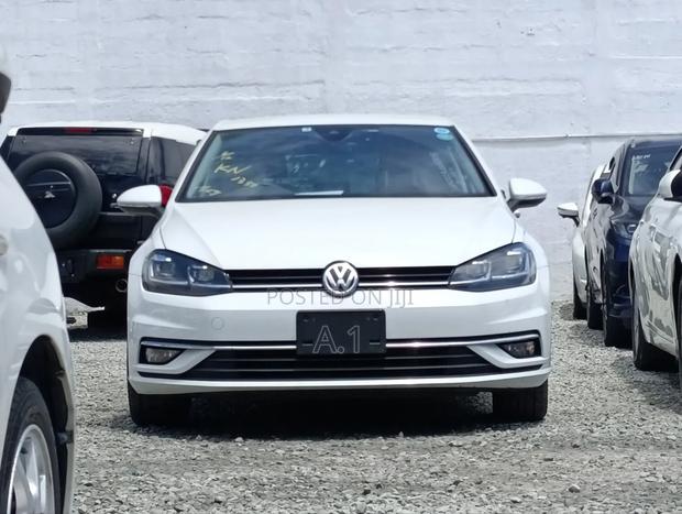 Volkswagen Golf 1.4T SE FWD 2019 Off white