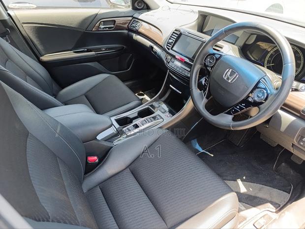 Honda Accord Sport (2.0L 4cyl Turbo 6M) 2019 Black