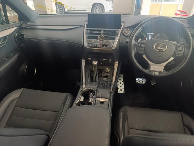 Lexus NX 2019 Black
