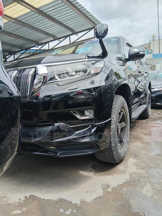 Toyota Land Cruiser Prado 2020 Black