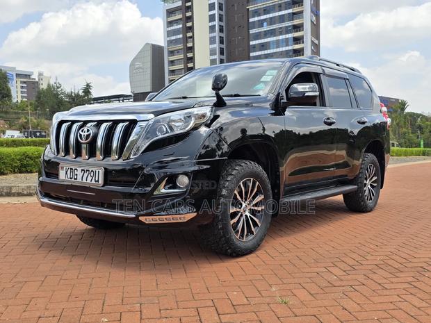 Toyota Land Cruiser Prado 2014 Black