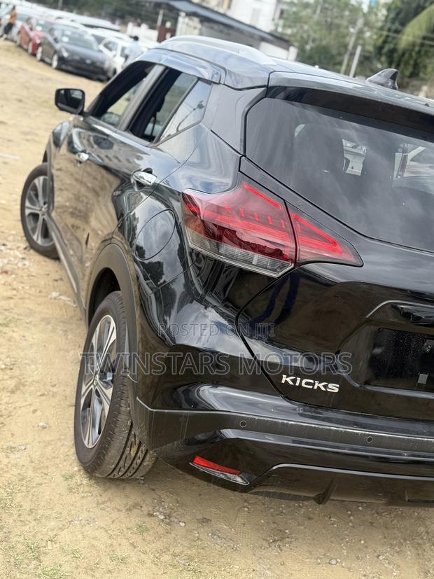 Nissan Kicks SV 2020 Black