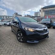 Honda Fit Shuttle 1.5 Hybrid 2WD 2018 Blue for sale