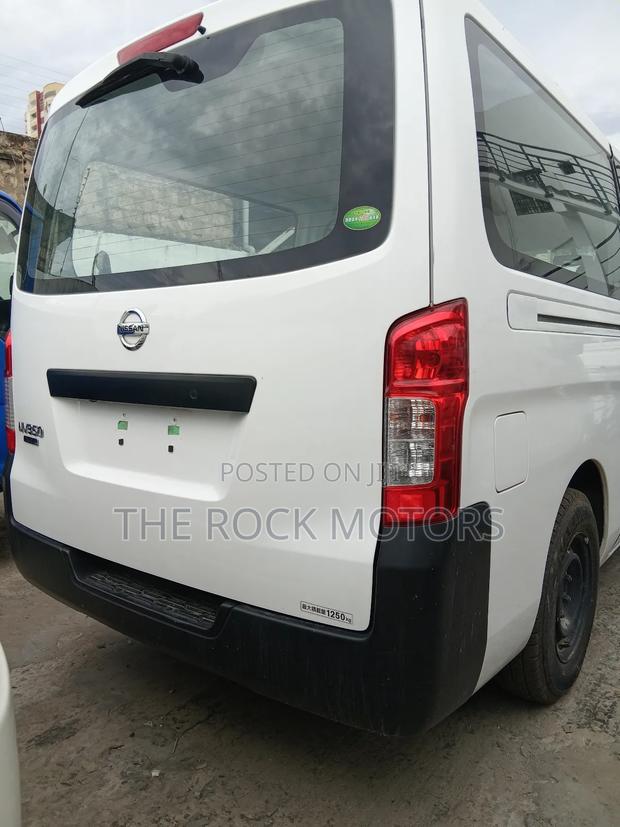 Nissan NV350 2018 White
