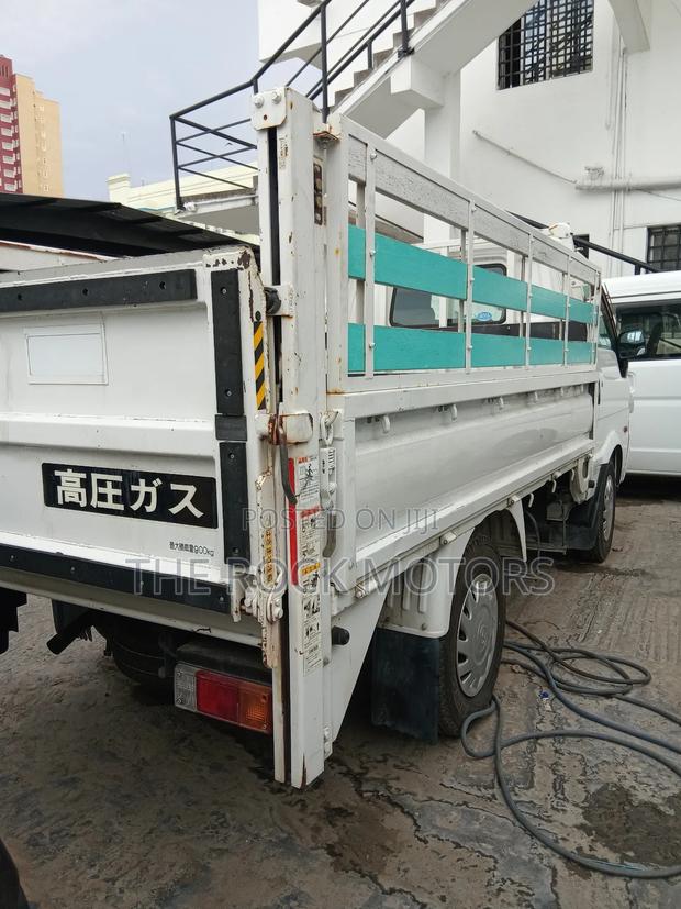Mazda B 2019 White