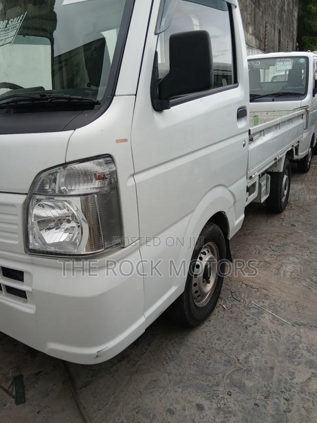 Nissan NV100 Clipper 2019 White