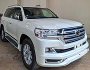 Toyota Land Cruiser 4.6 V8 ZX 2019 White for sale