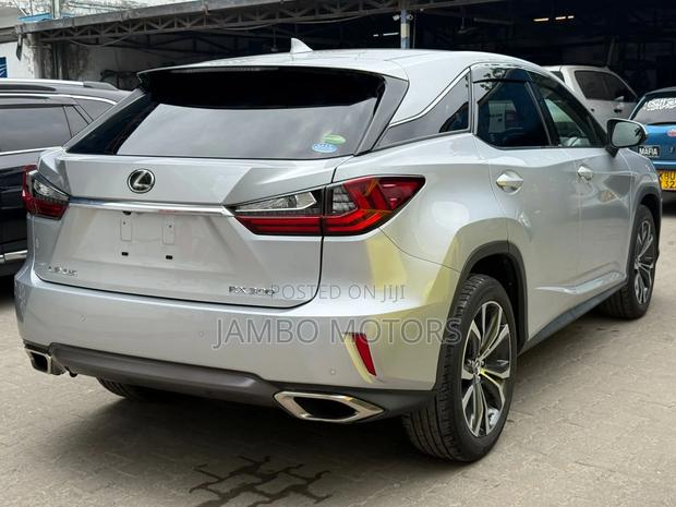 Lexus RX 300 2WD 2019 Silver