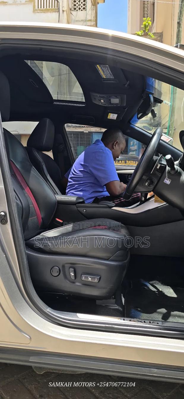 Lexus NX 2018 Gray