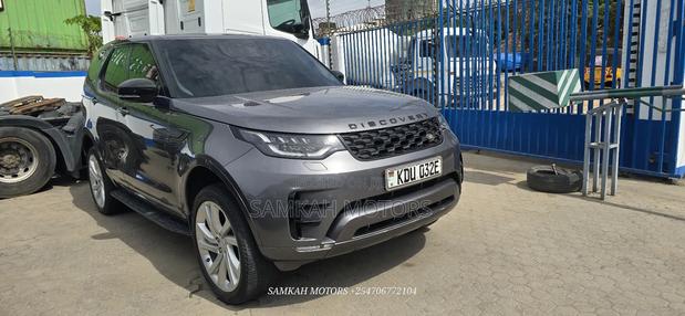 Land Rover Discovery 2017 Gray