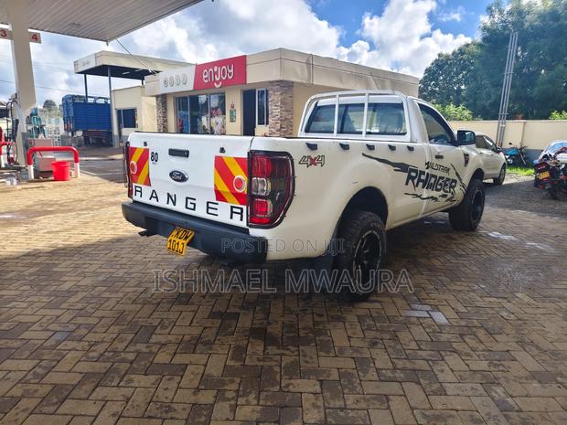 Ford Ranger 2015 White