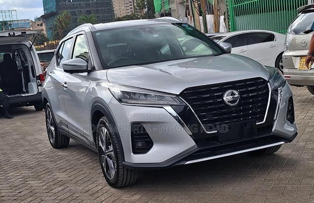 Nissan Kicks 2020 Silver