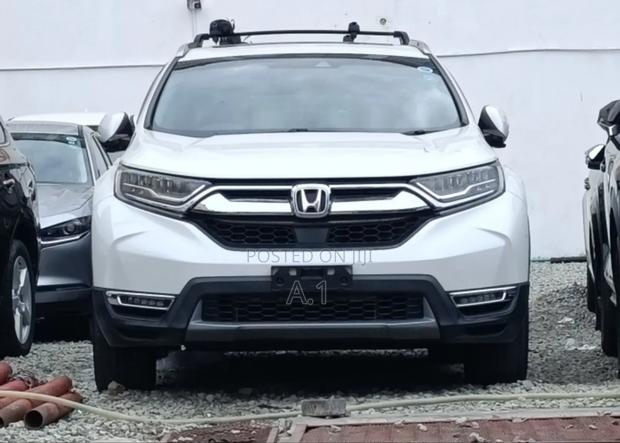Honda CR-V Touring AWD 2019 White