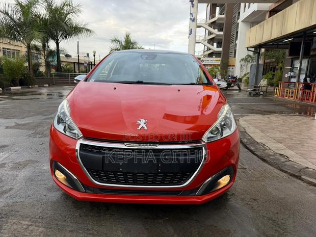 Peugeot 208 2019 Orange