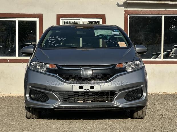 Honda Fit 2019 Silver