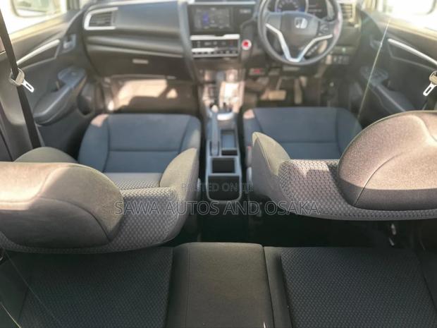 Honda Fit 2019 Silver