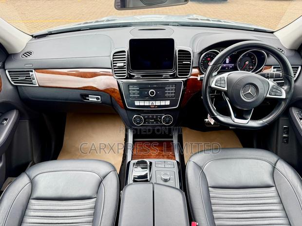Mercedes-Benz GLS-Class 2019
