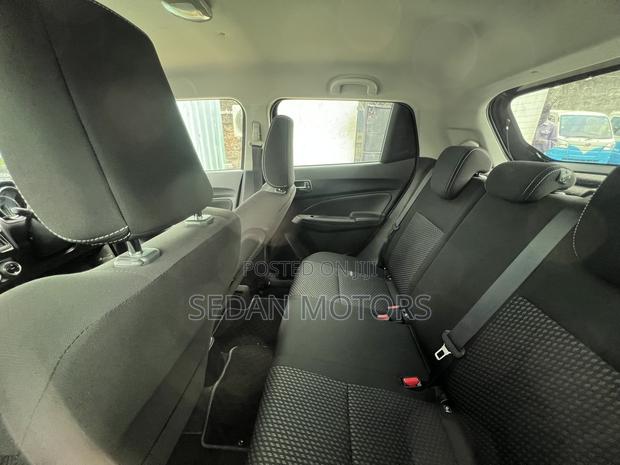 Suzuki Swift 2019 Black