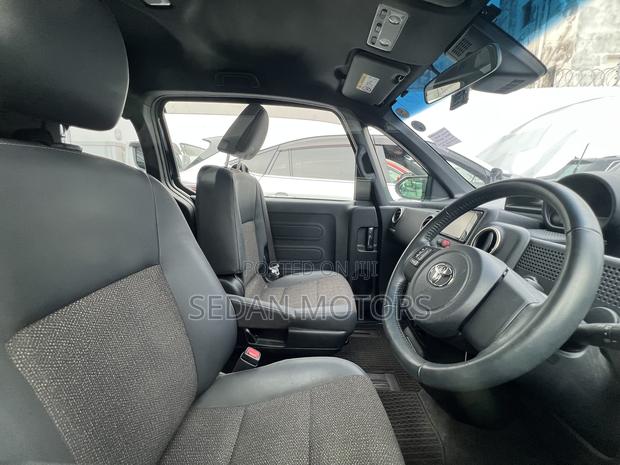 Toyota Spade 2019 Black