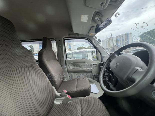 Suzuki Every Wagon 2019 White