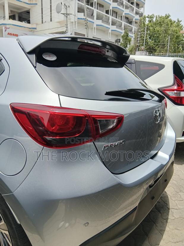 Mazda Demio 2018 Silver