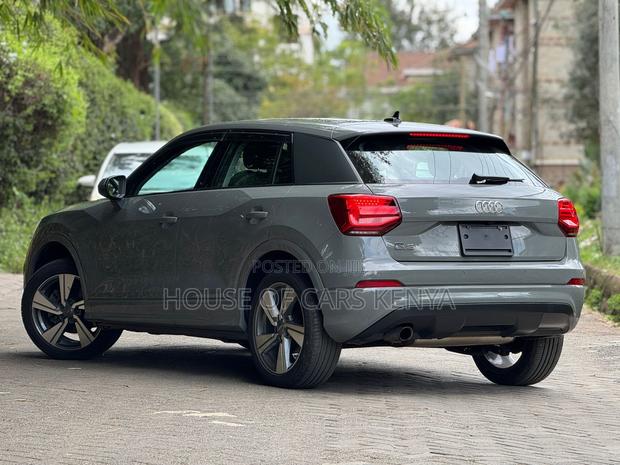Audi Q2 2019 Gray