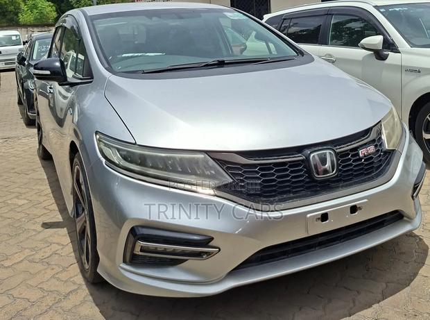 Honda Jade 1.5 Hybrid 2019 Silver