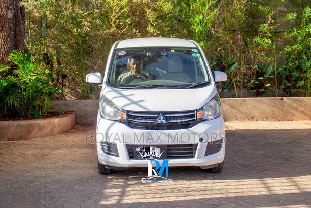 Mitsubishi EK Wagon 2018 White