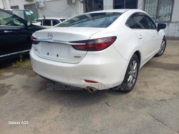 Mazda Atenza 2019 White