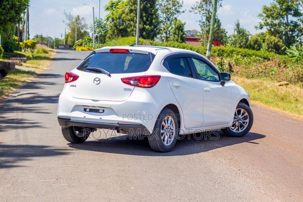 Mazda 2 2020 White