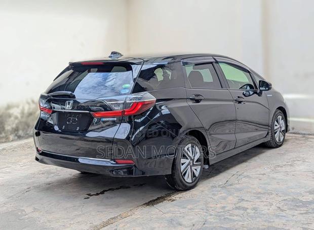 Honda Fit Shuttle 2019 Matt Black