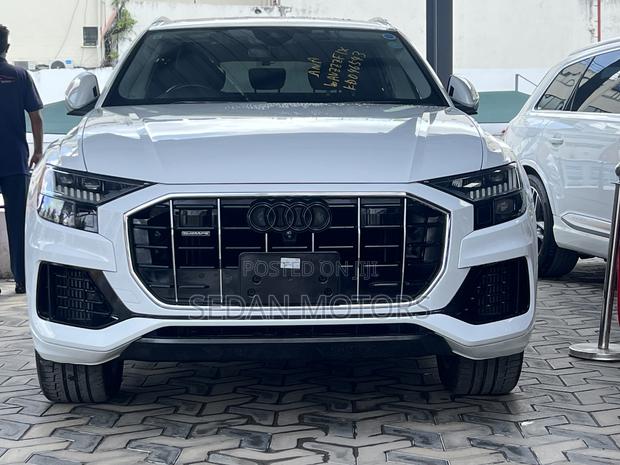 Audi Q8 55 Premium AWD quattro 2020 Beige