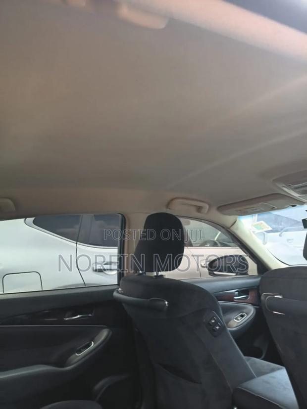 Subaru Forester 2018 White