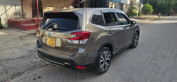 Subaru Forester 2018 Brown