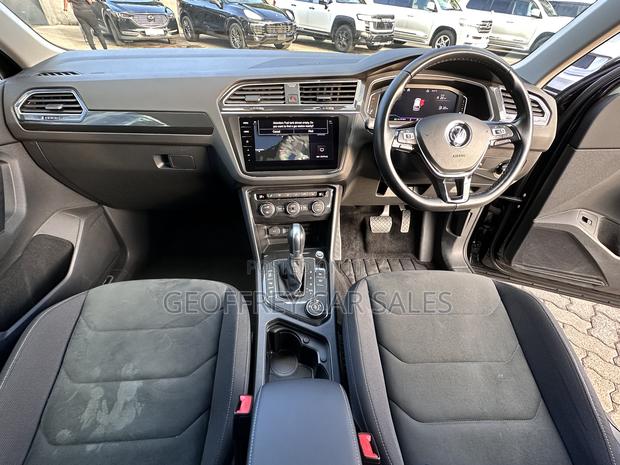 Volkswagen Tiguan 2019 Black