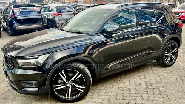 Volvo XC40 B4 Petrol AWD 2020 Black