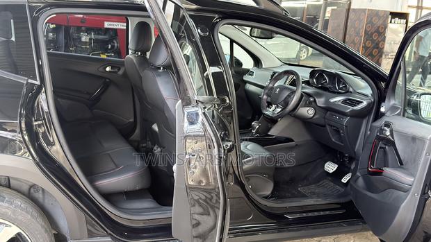 Peugeot 2008 1.2 PureTech (155 Hp) 2019 Black