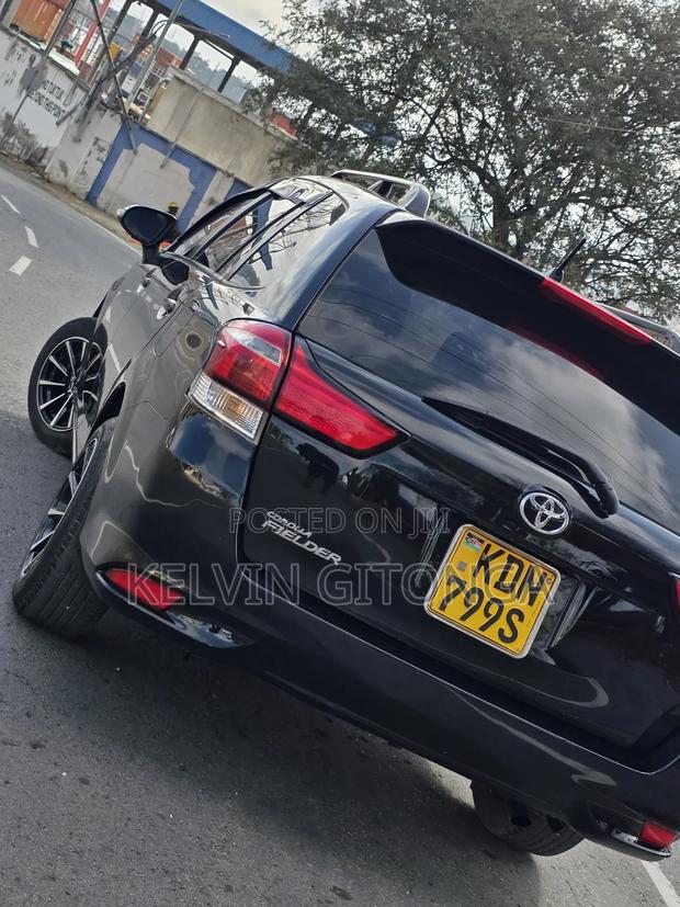 Toyota Corolla Fielder 2016 Black