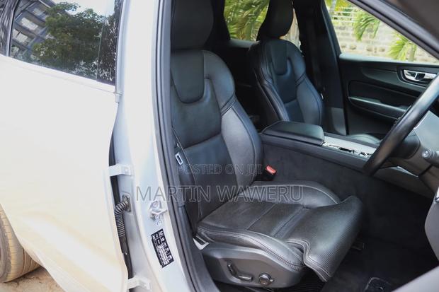 Volvo XC60 T5 Inscription AWD 2018 Silver