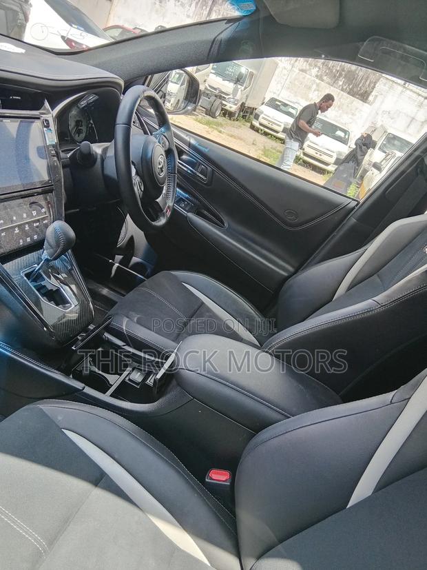 Toyota Harrier 2020 Black