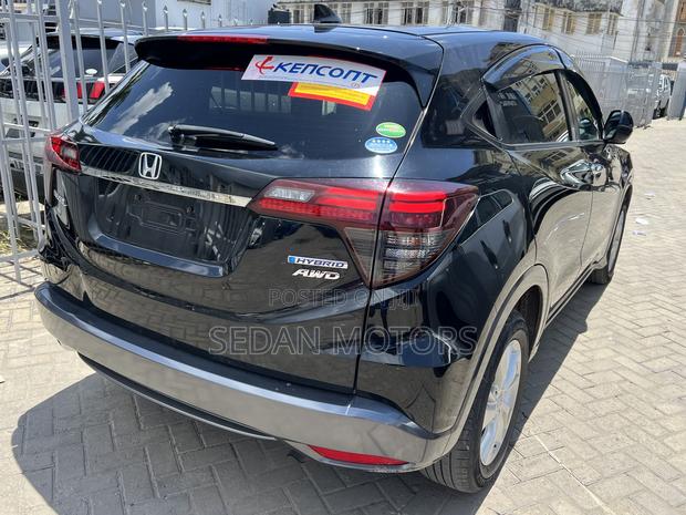 Honda Vezel 2019 Black