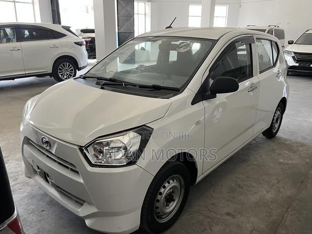 Daihatsu Mira 2019 White